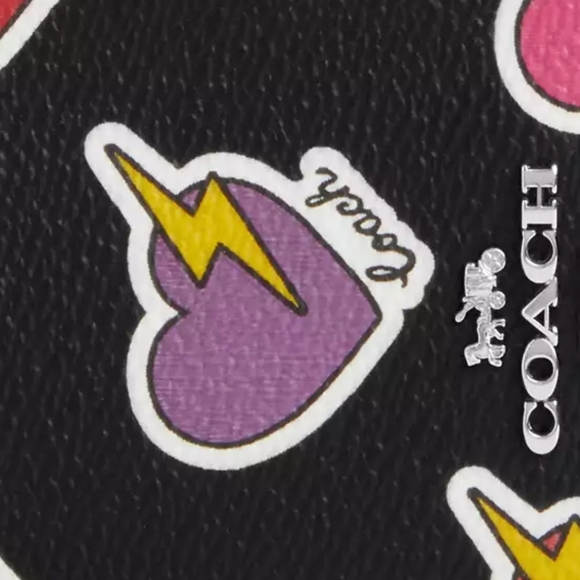 Coach Zip Card Case With  Heart Bolt Print - Picture 3 of 14